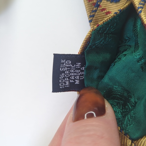 Tommy Hilfiger 90's Vintage Preppy Plaid Scattered Crest Logo Silk Neck Tie Tan - Picture 9 of 10